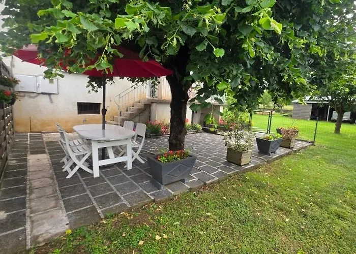 Aux Portes De L'aubrac * Saint-Côme-dʼOlt